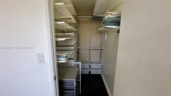 $3,100 | 210 174th Street, Unit 608, Sunny Isles Beach, FL 33160