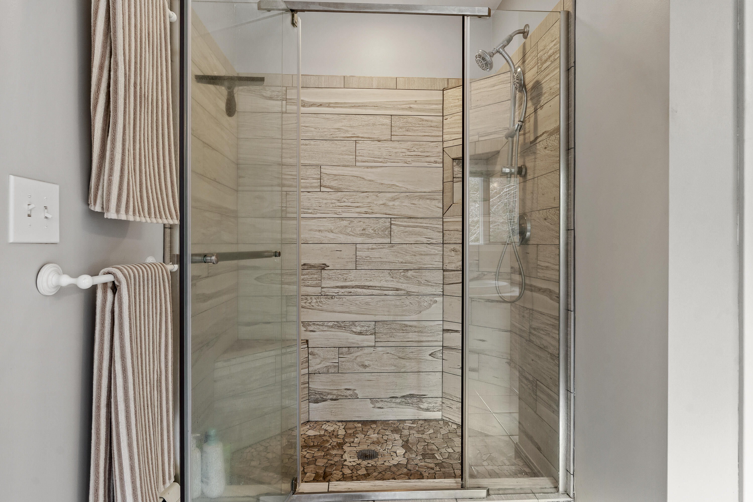 7 Bushy Isle View Phippsburg, ME 04562 - Photo 50 of 78 Primary bath