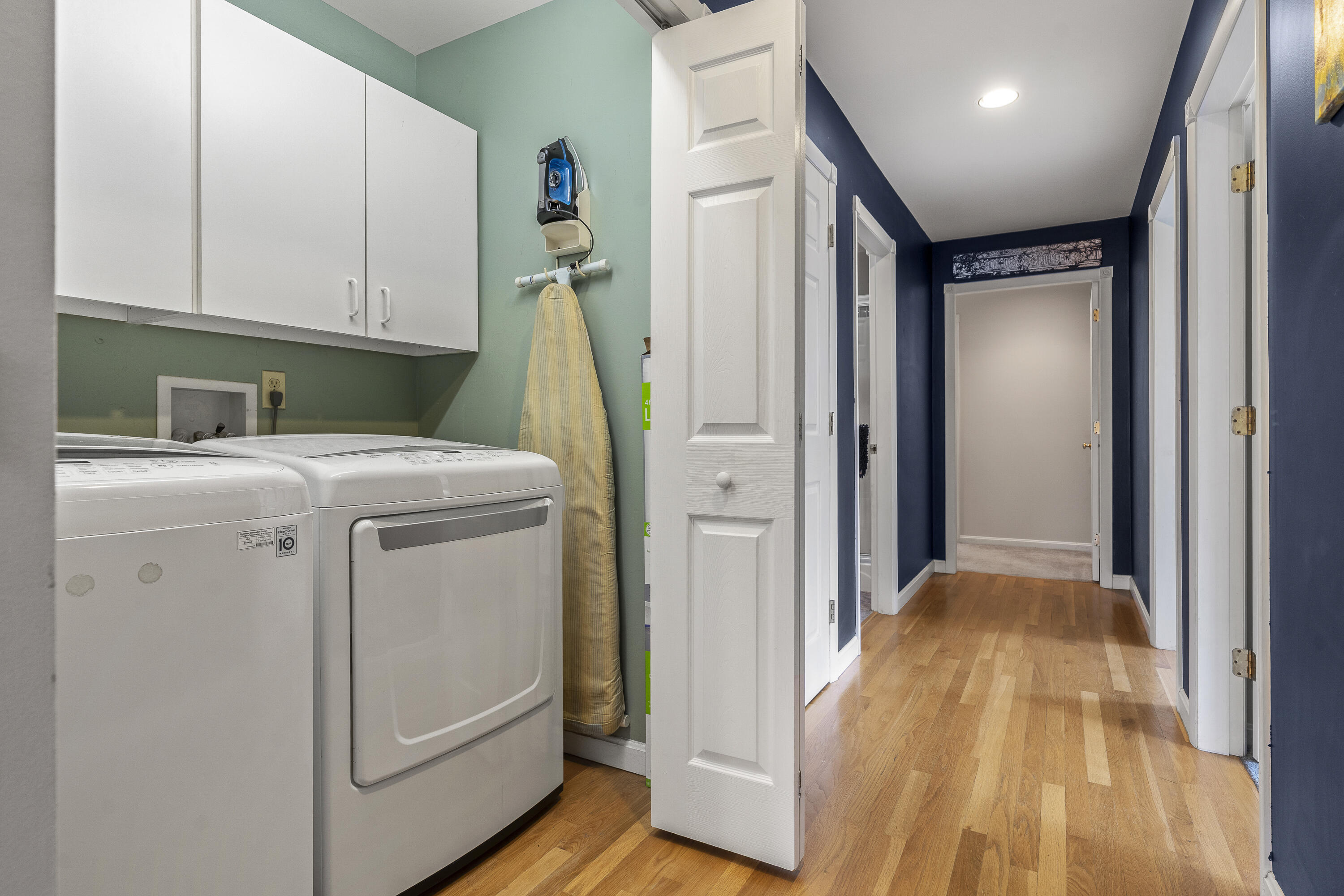 7 Bushy Isle View Phippsburg, ME 04562 - Photo 57 of 78 Laundry on main living floor