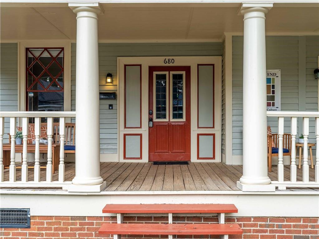 680 Grady Place Southwest Atlanta, GA 30310 - Photo 4 of 54 a view of front door of house with a window