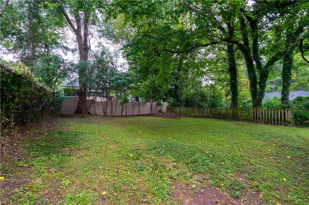 680 Grady Place Southwest Atlanta, GA 30310 - Photo 49 of 54 a view of a backyard with a garden
