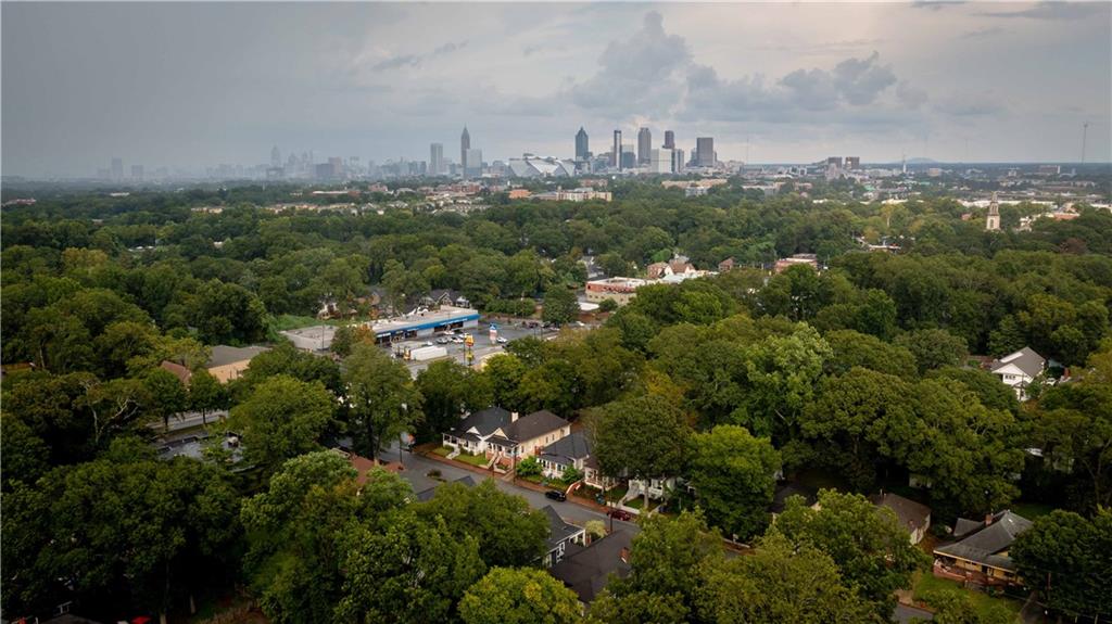 680 Grady Place Southwest Atlanta, GA 30310 - Photo 51 of 54 a view of a city