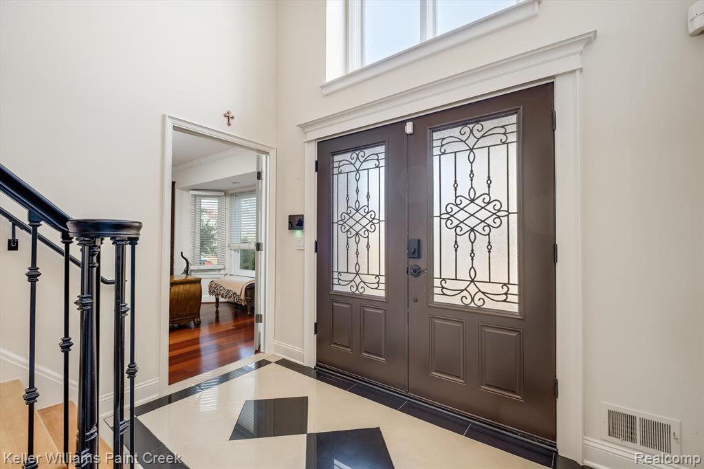 1026 River Mist Drive Rochester, MI 48307 - Photo 6 of 50 Gallery Image 6