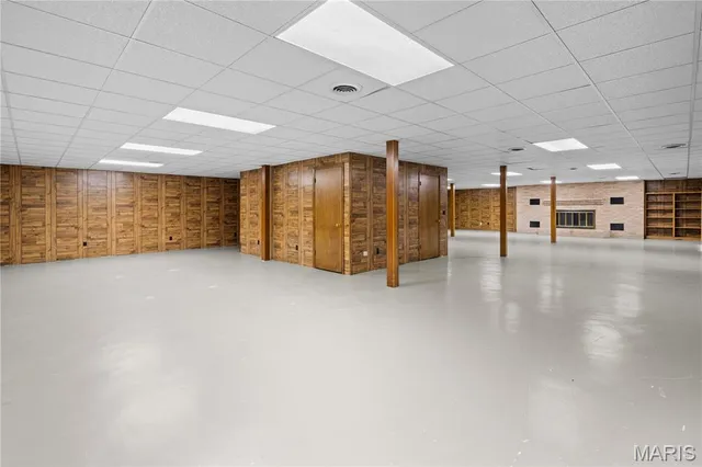 $750,000 | 305 Ridge Drive, Sikeston, MO 63801