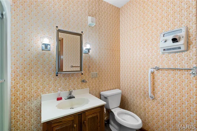 $750,000 | 305 Ridge Drive, Sikeston, MO 63801