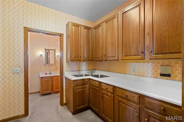 $750,000 | 305 Ridge Drive, Sikeston, MO 63801