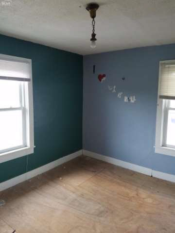 9515 Saginaw Road Reese, MI 48757 - Photo 18 of 33 21169436-17.JPG