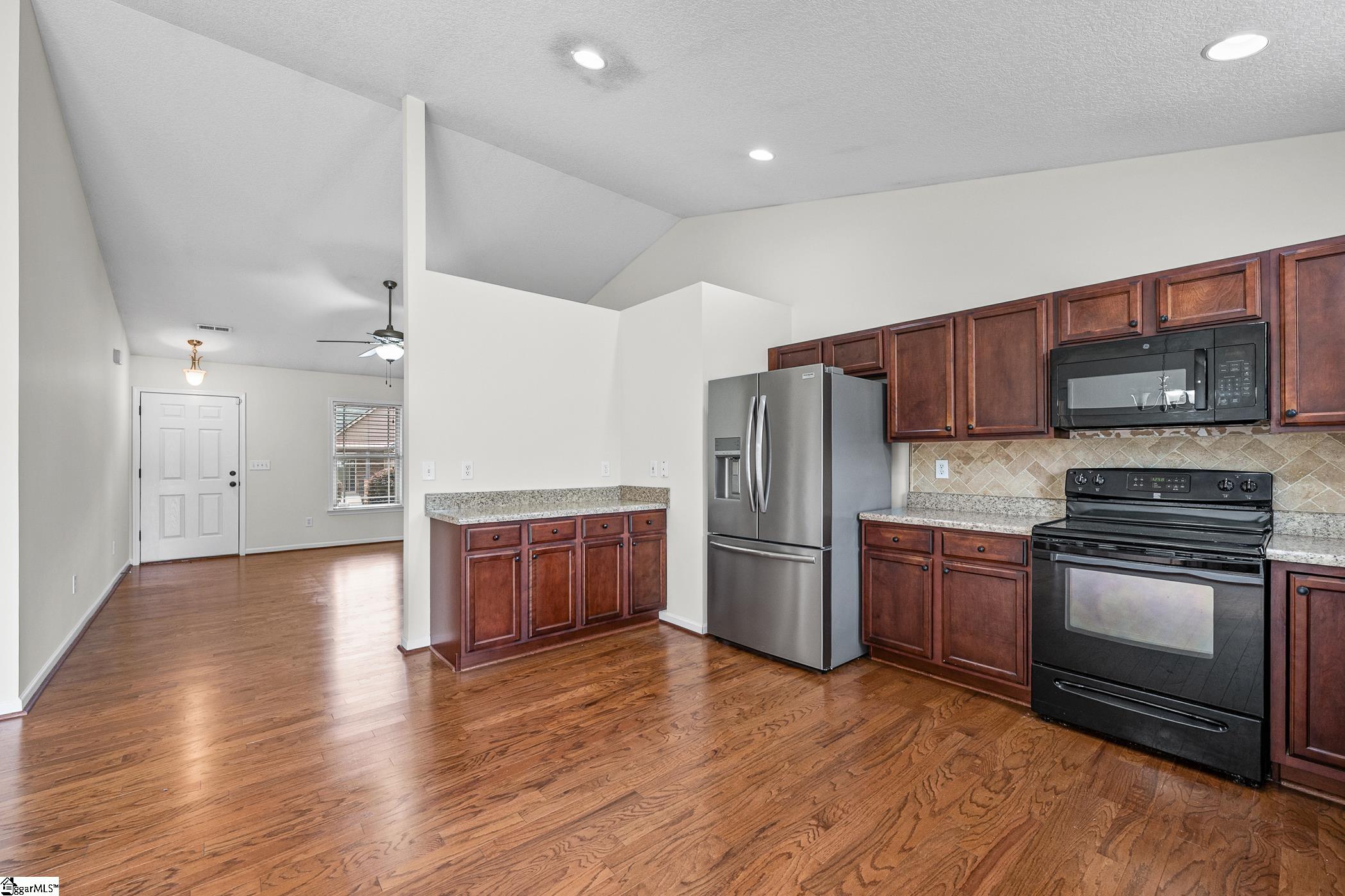 601 Chartwell Drive Greer, SC 29650 - Photo 9 of 31