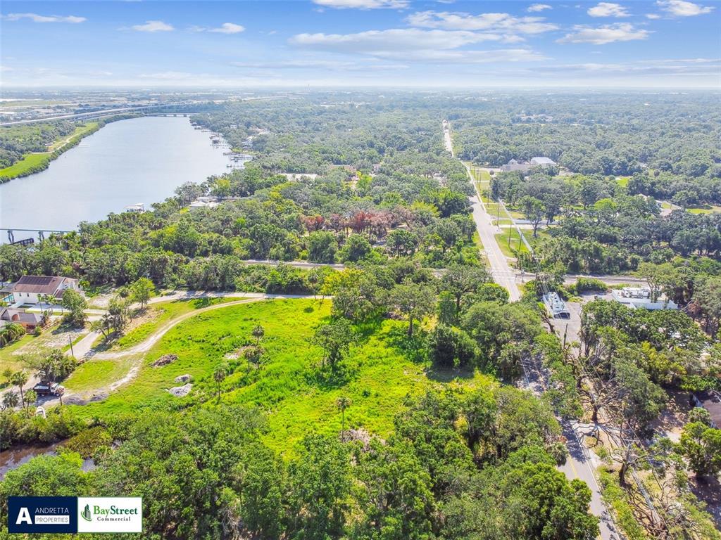 5116 Palm River Road Tampa, FL 33619 - Photo 3 of 10 a view of city and ocean