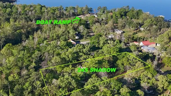 $425,000 | 245 Shadow Drive, Hemphill, TX 75948