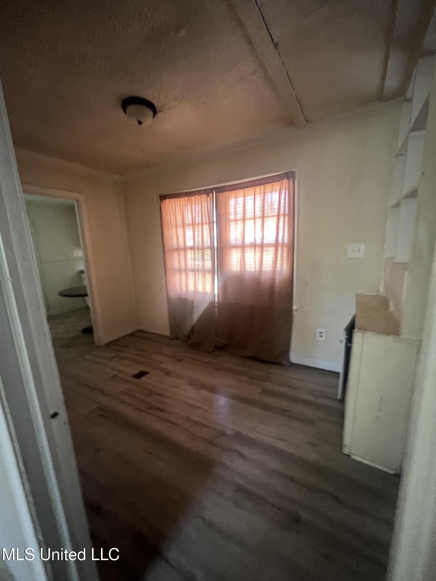 979 Winn Street Jackson, MS 39204 - Photo 13 of 24 IMG_1815