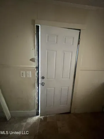 $22,000 | 979 Winn Street, Jackson, MS 39204