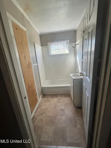 $22,000 | 979 Winn Street, Jackson, MS 39204