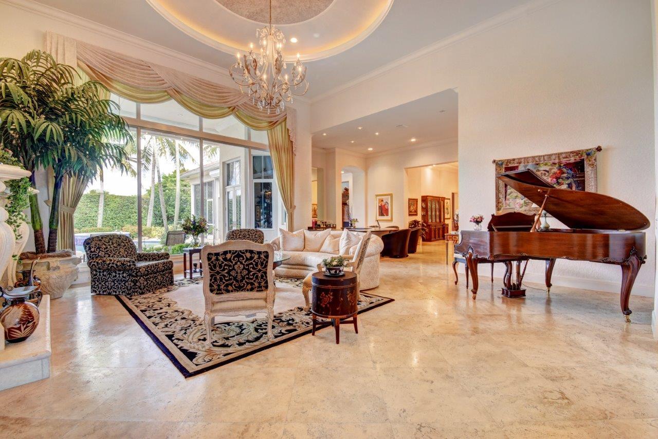 19667 Oakbrook Circle Boca Raton, FL 33434 - Photo 12 of 82 Formal Living Room