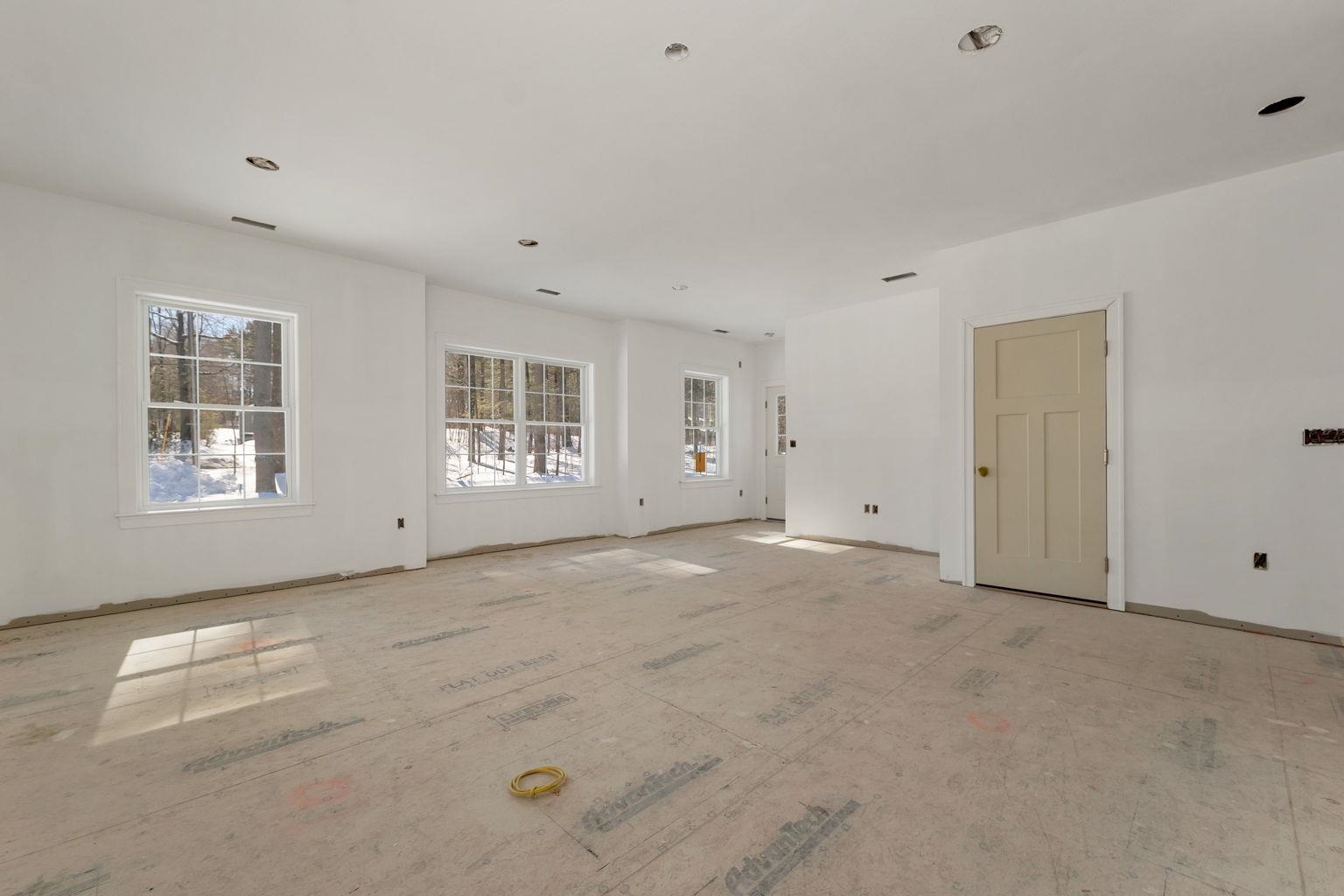 8 Wiley Hill Road Londonderry, NH 03053 - Photo 24 of 60