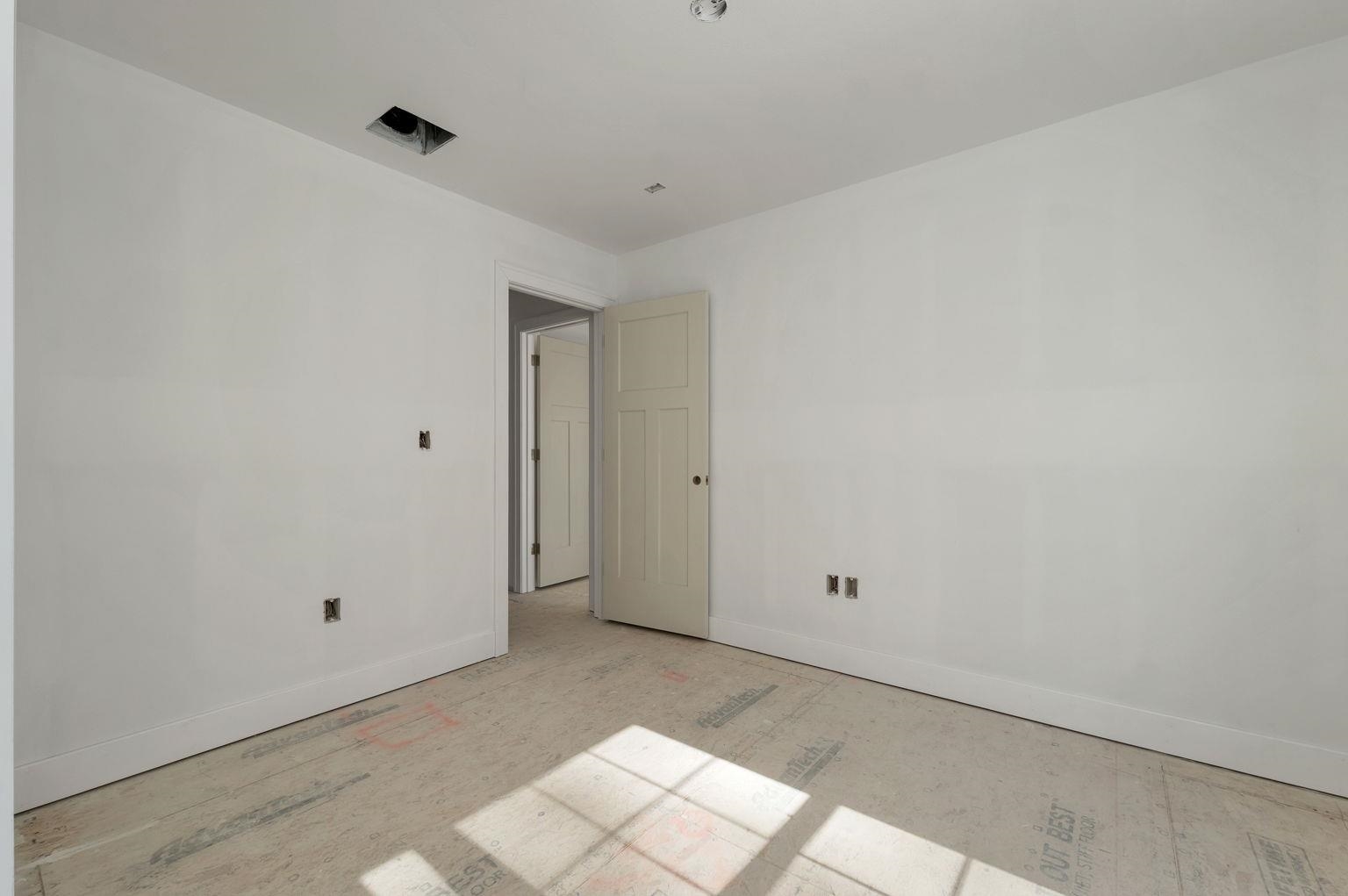 8 Wiley Hill Road Londonderry, NH 03053 - Photo 30 of 60