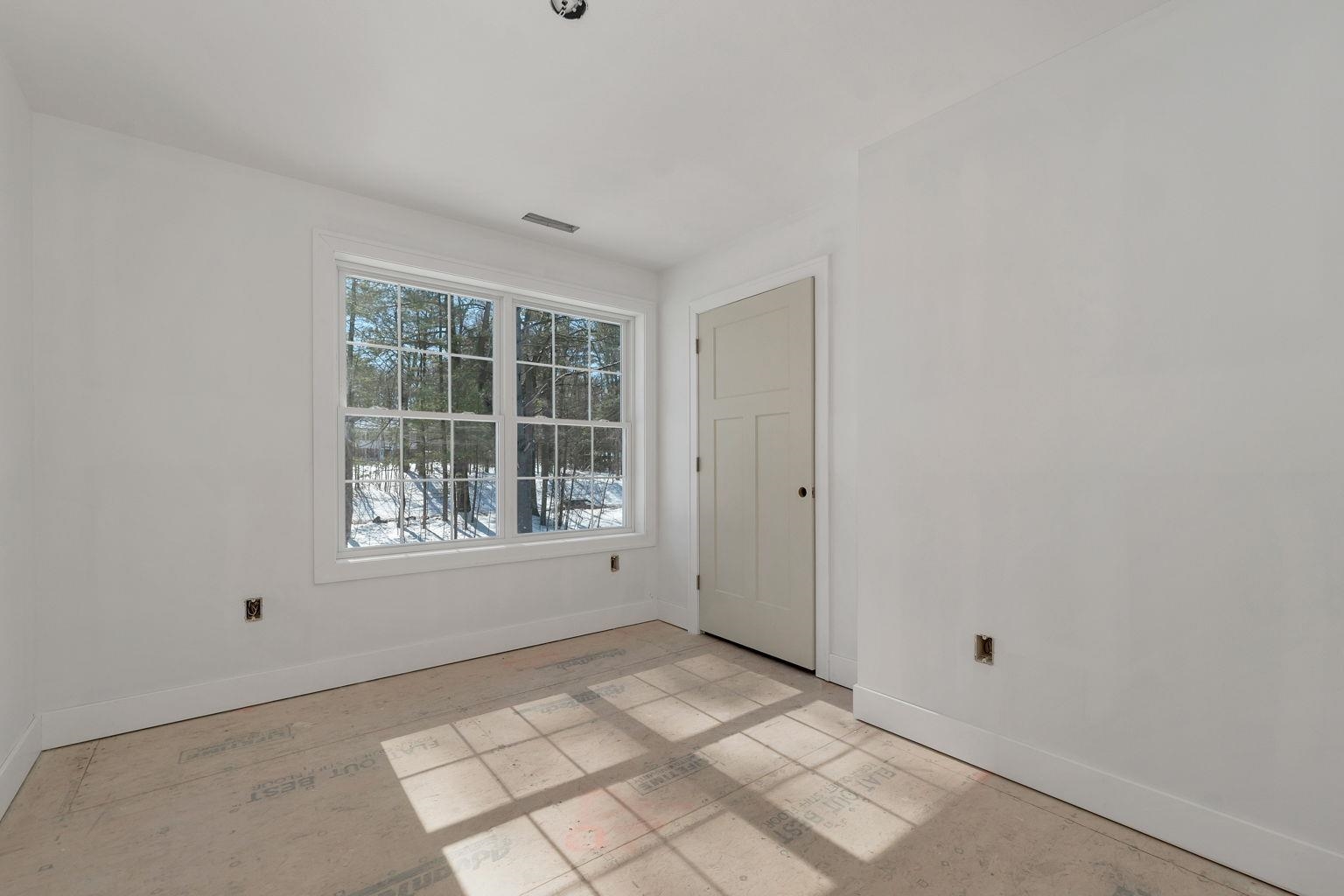 8 Wiley Hill Road Londonderry, NH 03053 - Photo 31 of 60