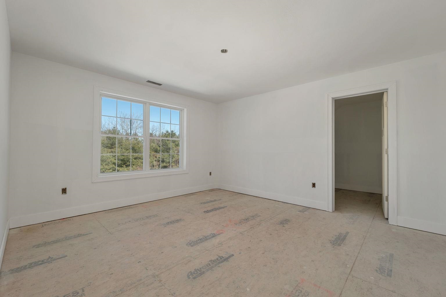 8 Wiley Hill Road Londonderry, NH 03053 - Photo 35 of 60