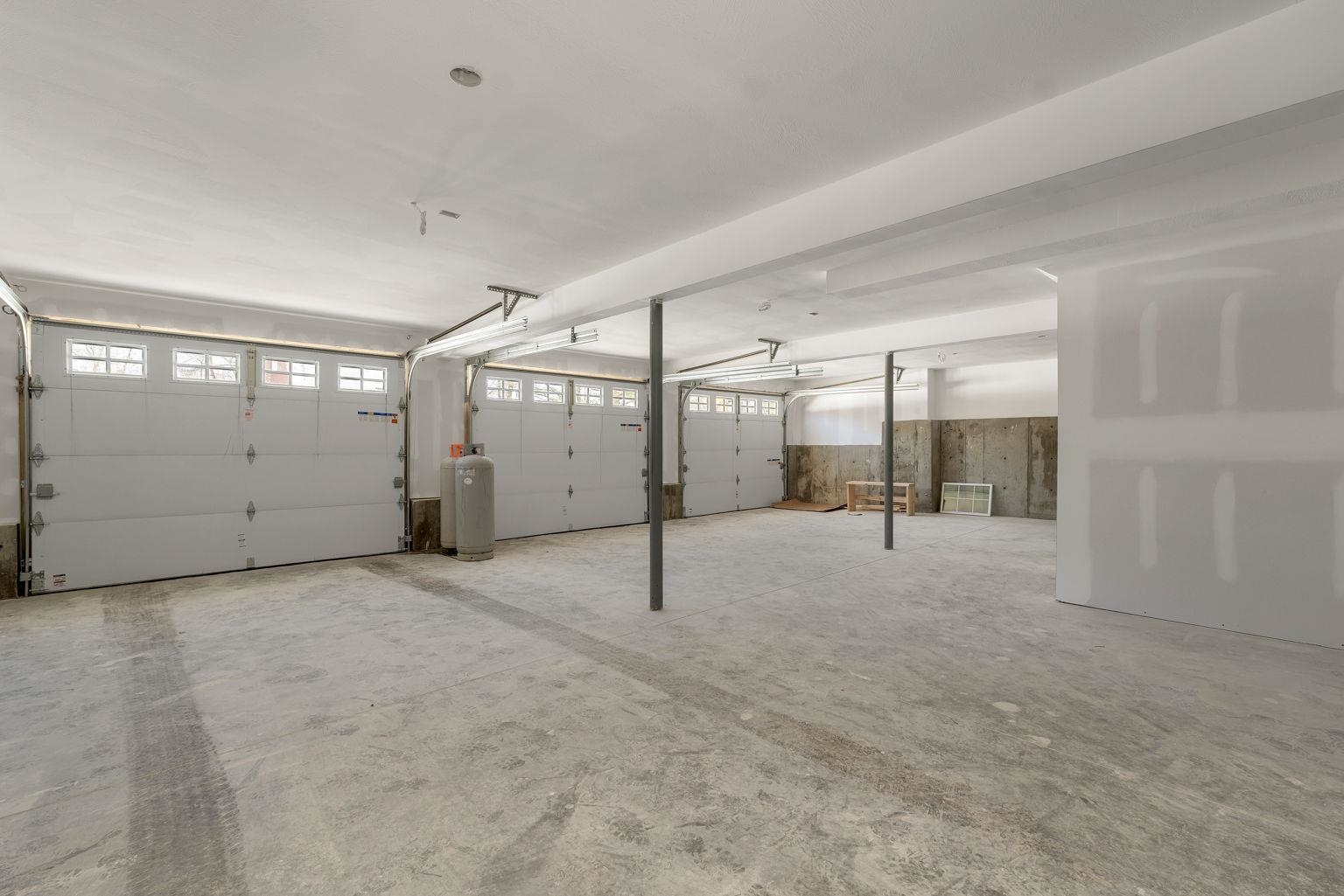 8 Wiley Hill Road Londonderry, NH 03053 - Photo 48 of 60