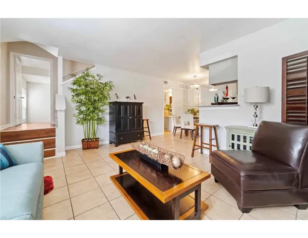 $999 | 2431 Farm To Market 1960 Road West, Unit 354, Houston, TX 77068