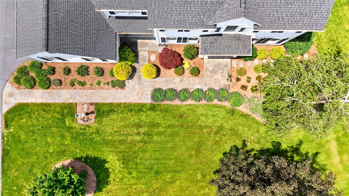 47 Scarborough Park Penfield, NY 14625 - Photo 48 of 50