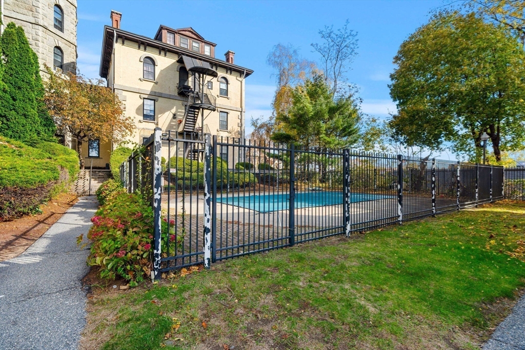 201 Thorndike Street, Unit 2312 Lowell, MA 01852 - Photo 23 of 33