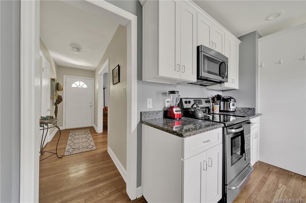 8448 Pence Road Charlotte, NC 28215 - Photo 11 of 32 Gallery Image 11
