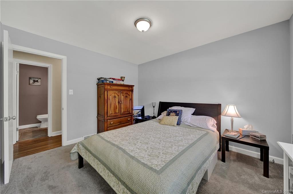 8448 Pence Road Charlotte, NC 28215 - Photo 23 of 32 Gallery Image 23