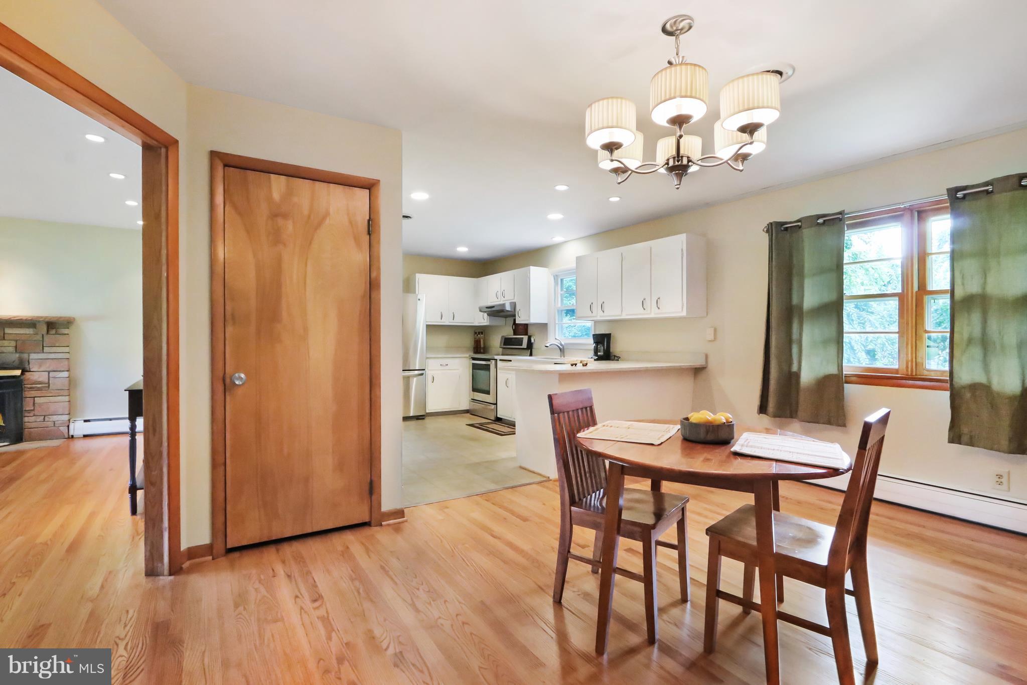 7639 Old Receiver Road Frederick, MD 21702 - Photo 8 of 29 Dining Room