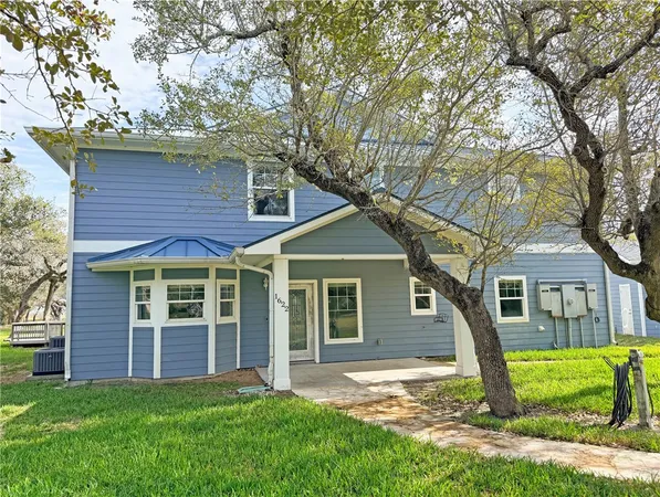 $850,000 | 1622 12th Street, Rockport, TX 78382