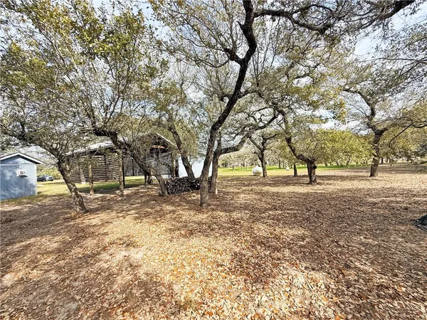 $850,000 | 1622 12th Street, Rockport, TX 78382