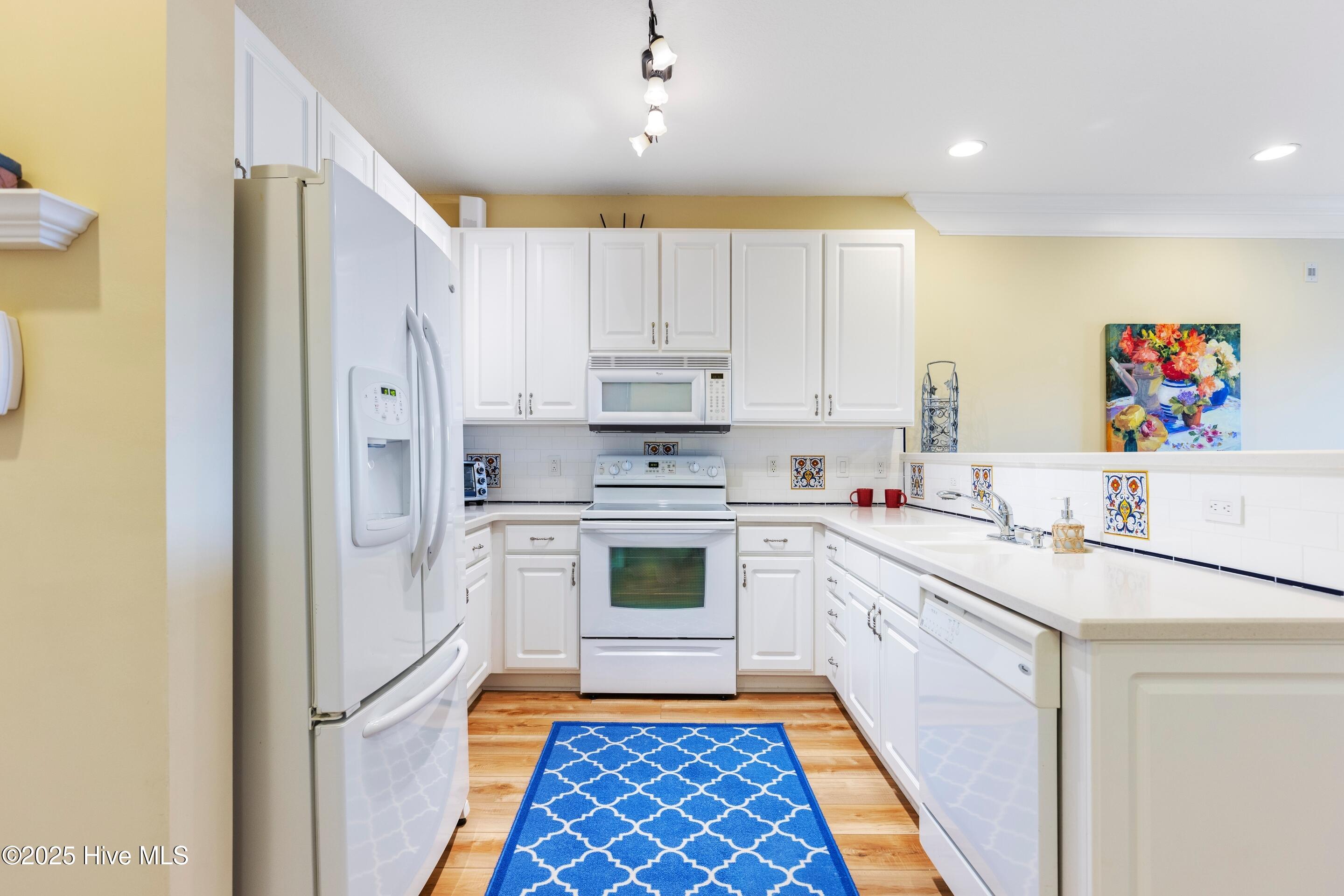 260 Woodlands Way, Unit 18 Calabash, NC 28467 - Photo 7 of 86 Kitchen