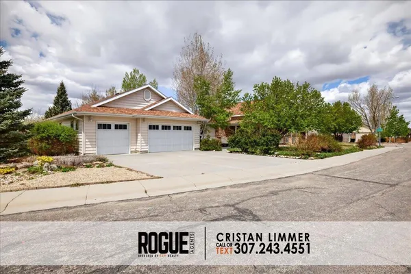 $1,100,000 | 4210 Otter, Casper, WY 82604