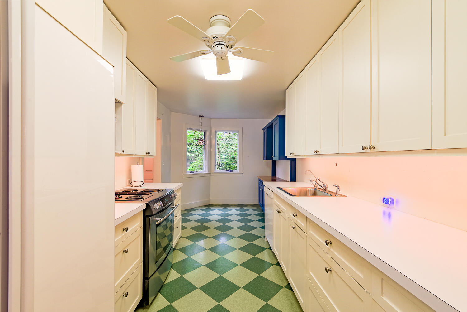 45 Jameson Point Road, Unit 45 Rockland, ME 04841 - Photo 12 of 36 45 Jameson Point Rd 17