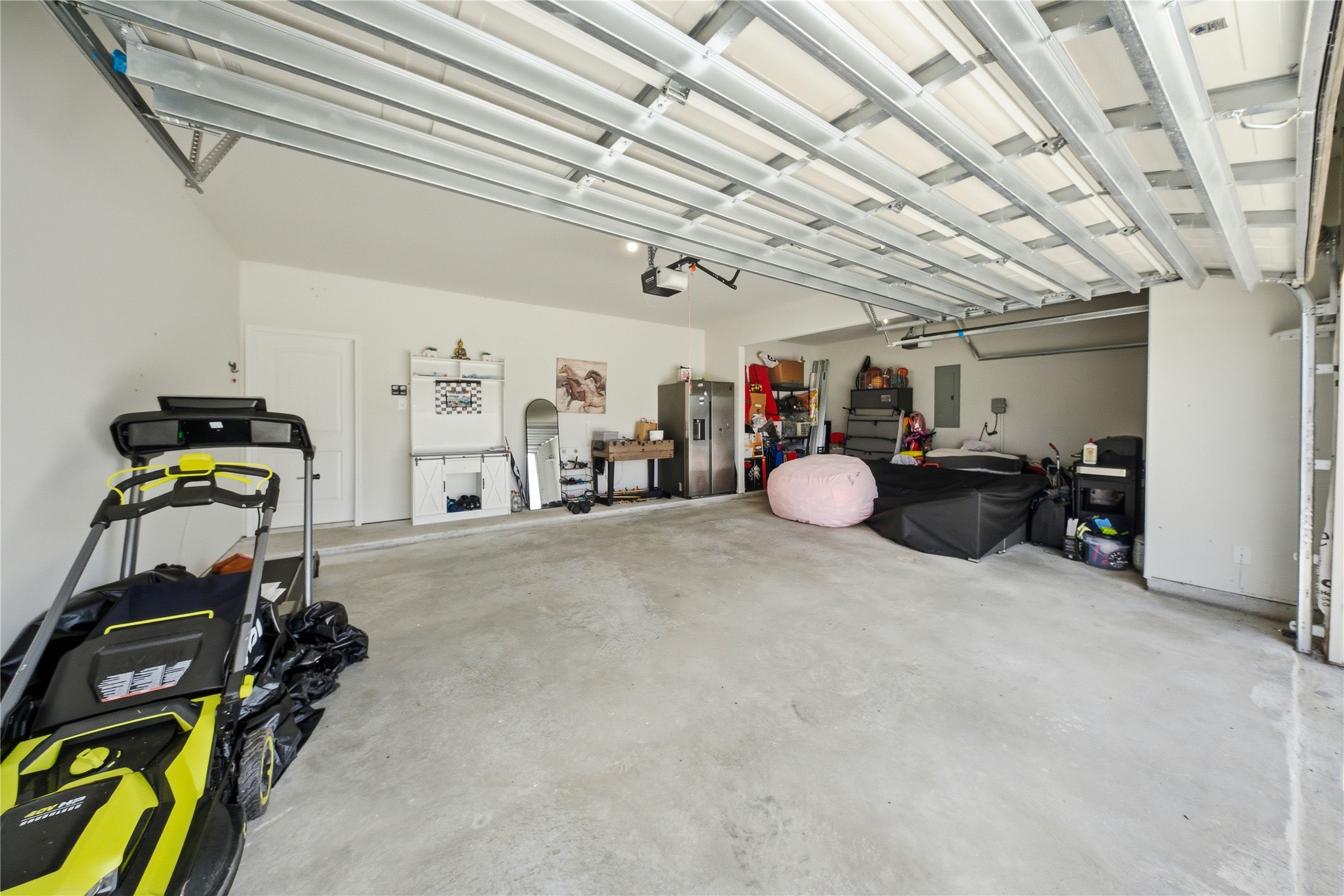 1622 Homewood Point Lane Rosharon, TX 77583 - Photo 39 of 41 a view of a room with gym equipment