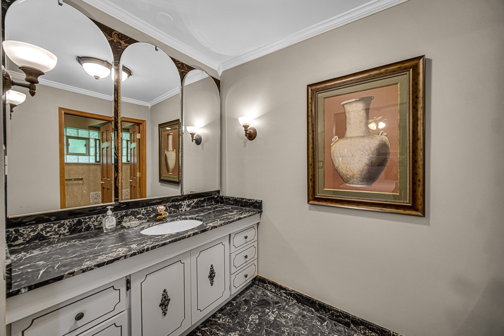 3620 Douglas Road Downers Grove, IL 60515 - Photo 10 of 19
