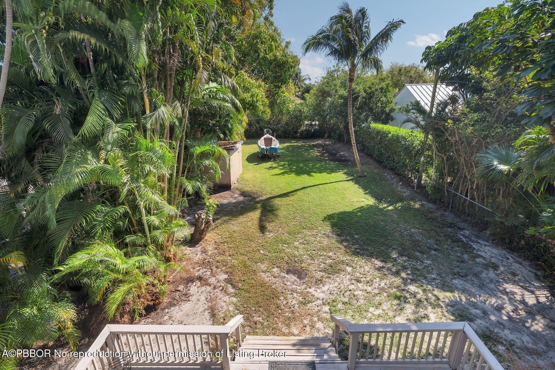 4112 Washington Road West Palm Beach, FL 33405 - Photo 26 of 41 a view of a yard with plants
