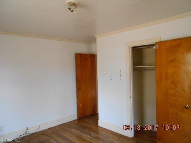 1986 Lakeview Road Asheboro, NC 27203 - Photo 9 of 16 Gallery Image 9