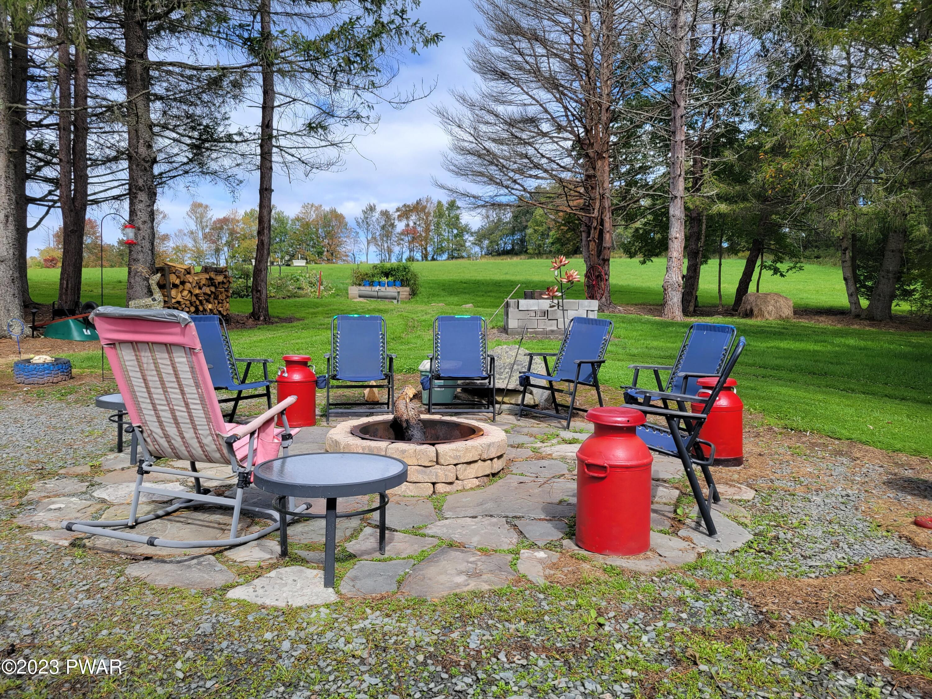 89 Baldwin Hill Road Damascus, PA 18415 - Photo 2 of 22