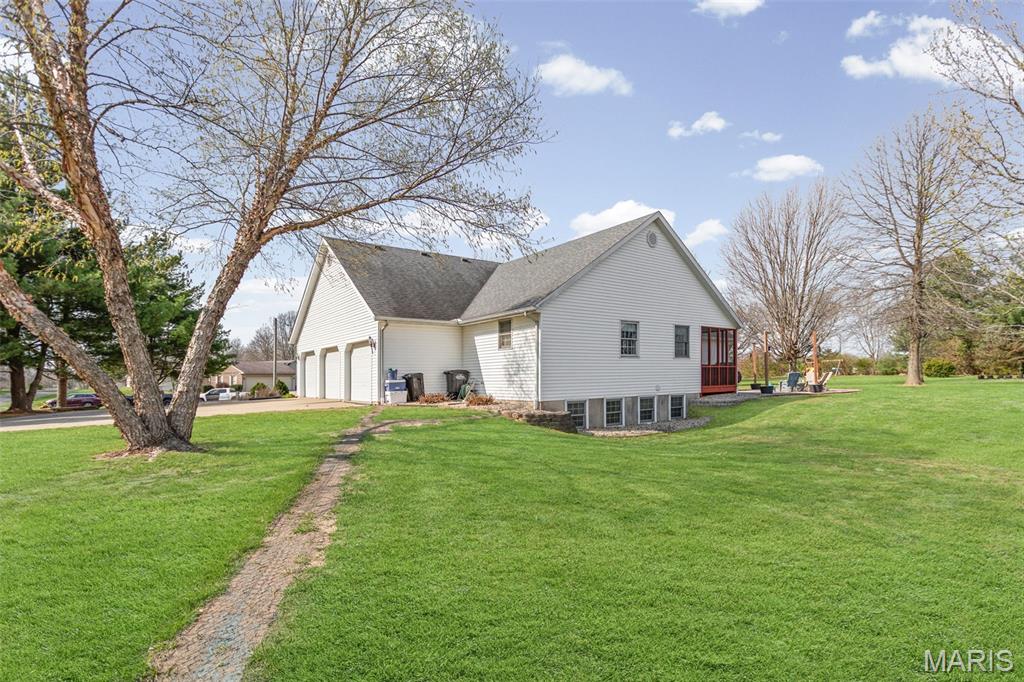 124 Evergreen Court Brighton, IL 62012 - Photo 49 of 69