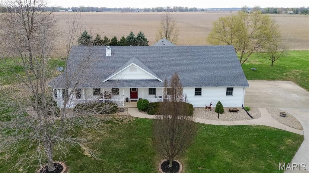 124 Evergreen Court Brighton, IL 62012 - Photo 66 of 69