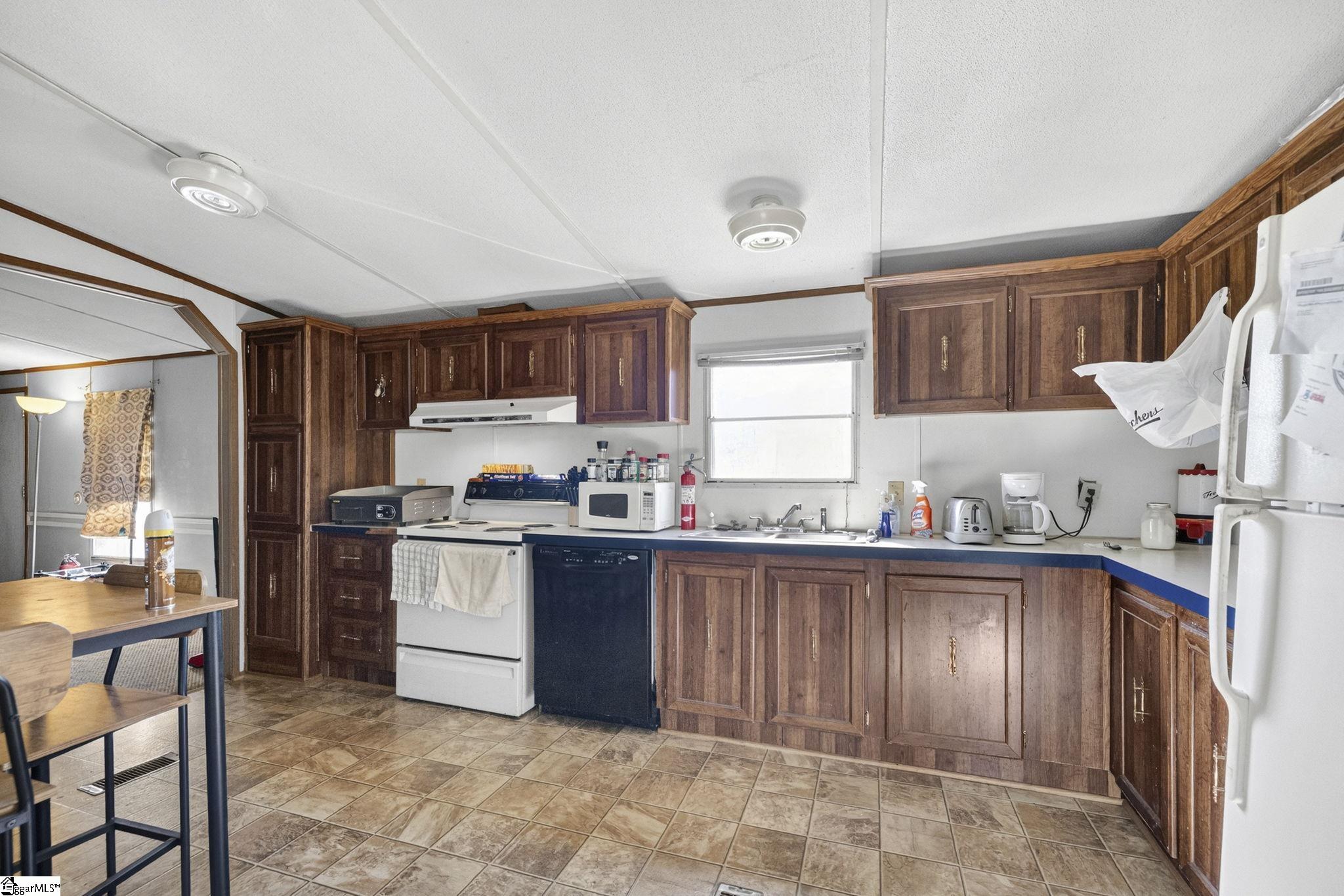 807 Cheddar Road Belton, SC 29627 - Photo 40 of 50