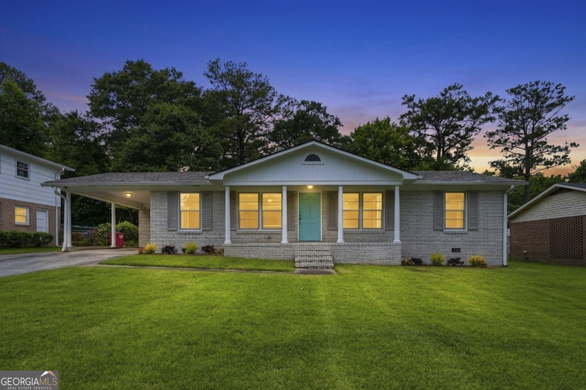 4329 Essex Road Macon, GA 31206 - Photo 2 of 38