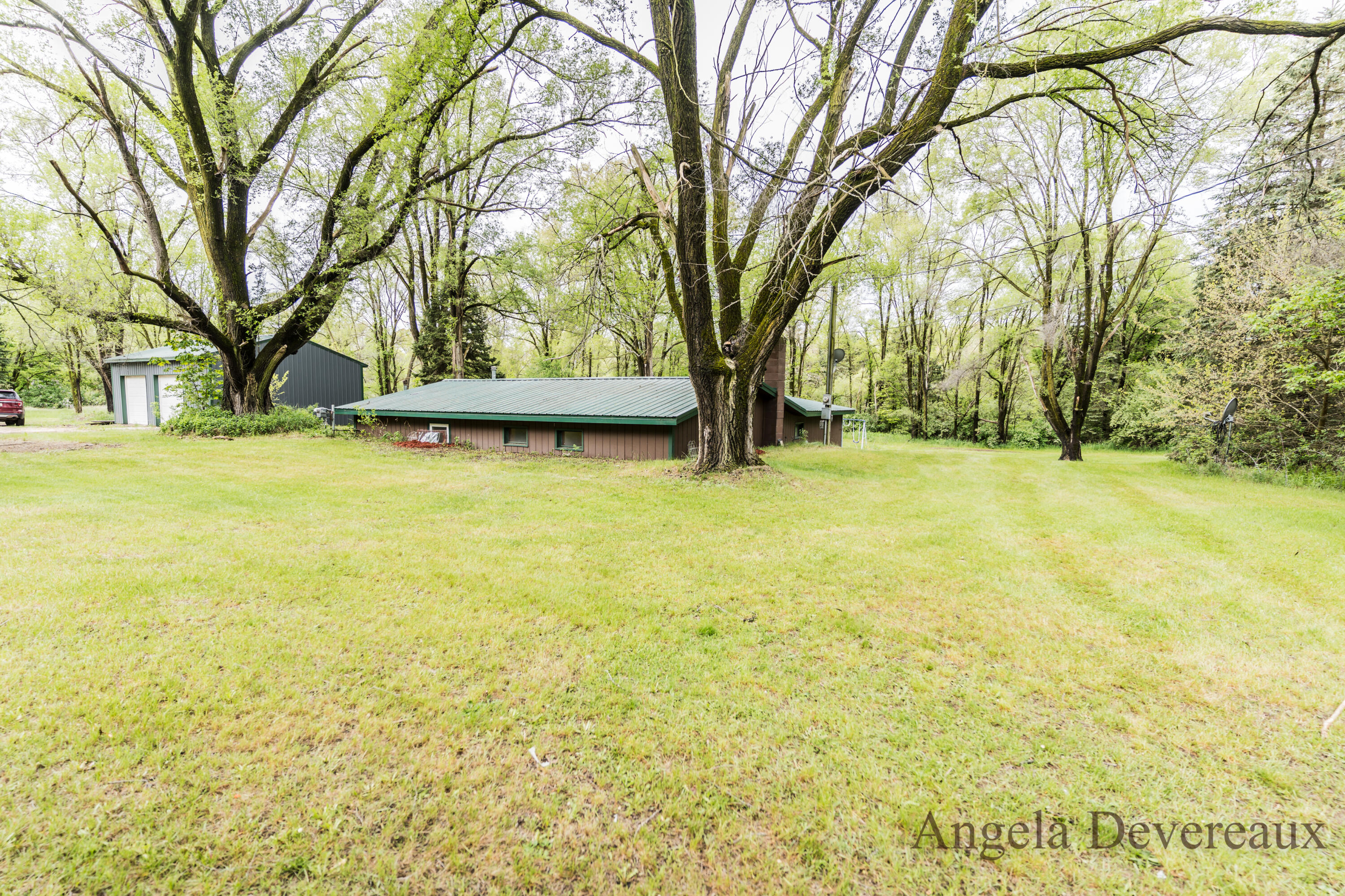 6101 North Caris Road Vestaburg, MI 48891 - Photo 5 of 36 DSC02067