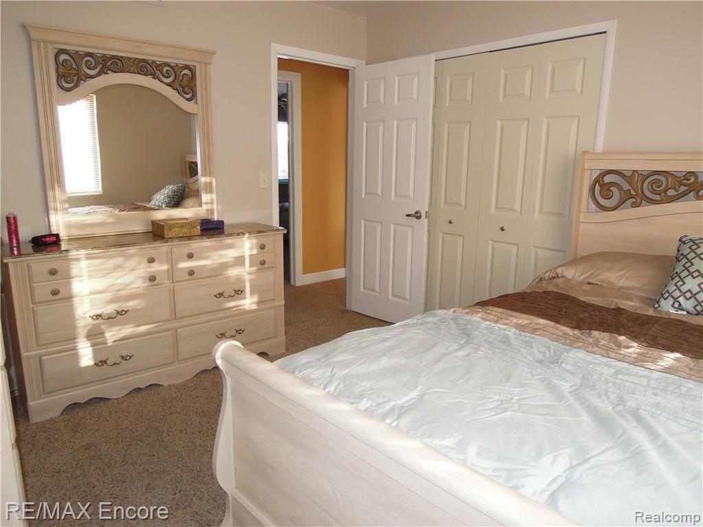 45411 Spagnuolo Road Macomb, MI 48044 - Photo 34 of 64 DSCN5251.JPG