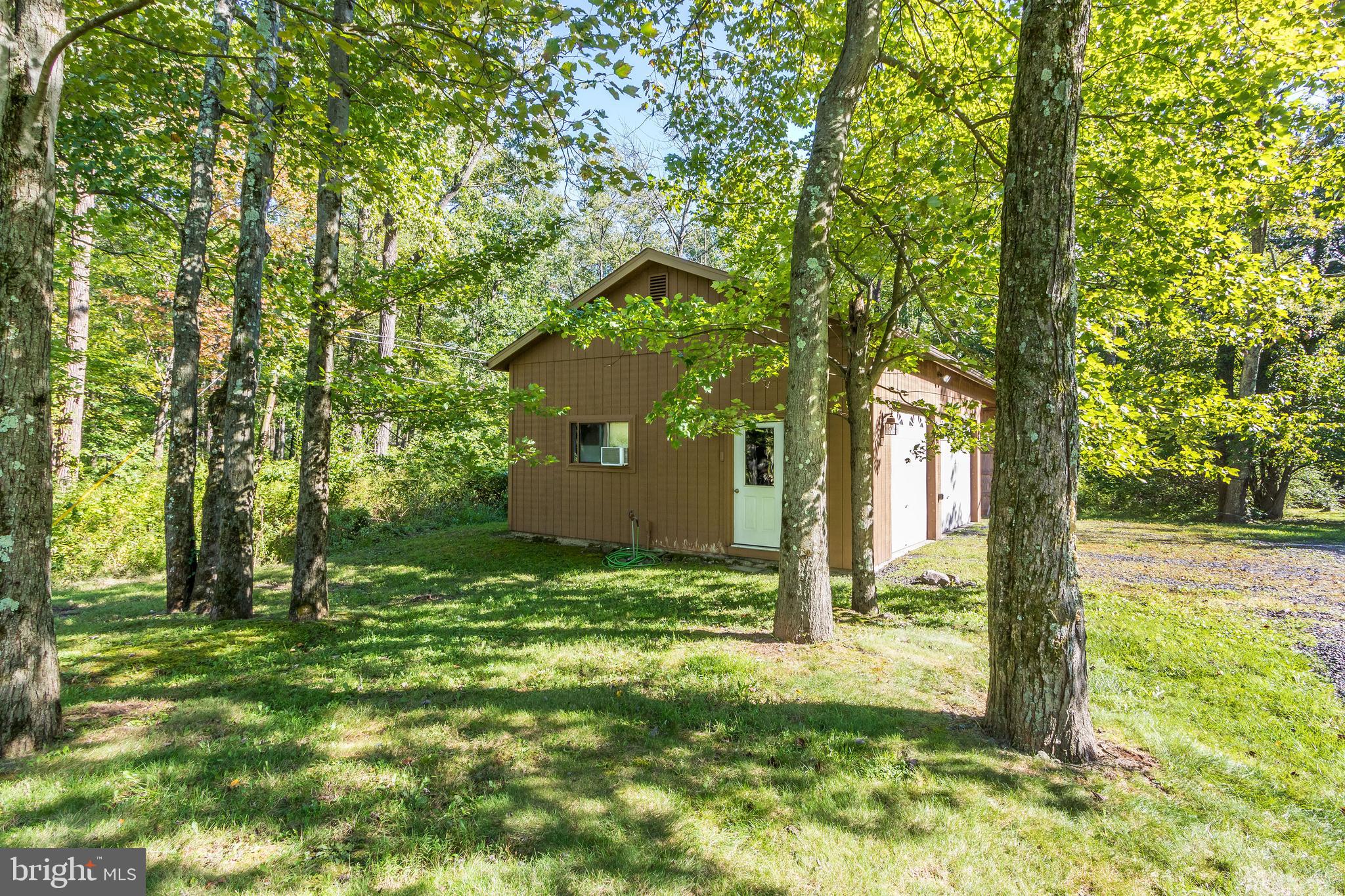1409 Pleasant View Road Coopersburg, PA 18036 - Photo 35 of 50 Side door of garage