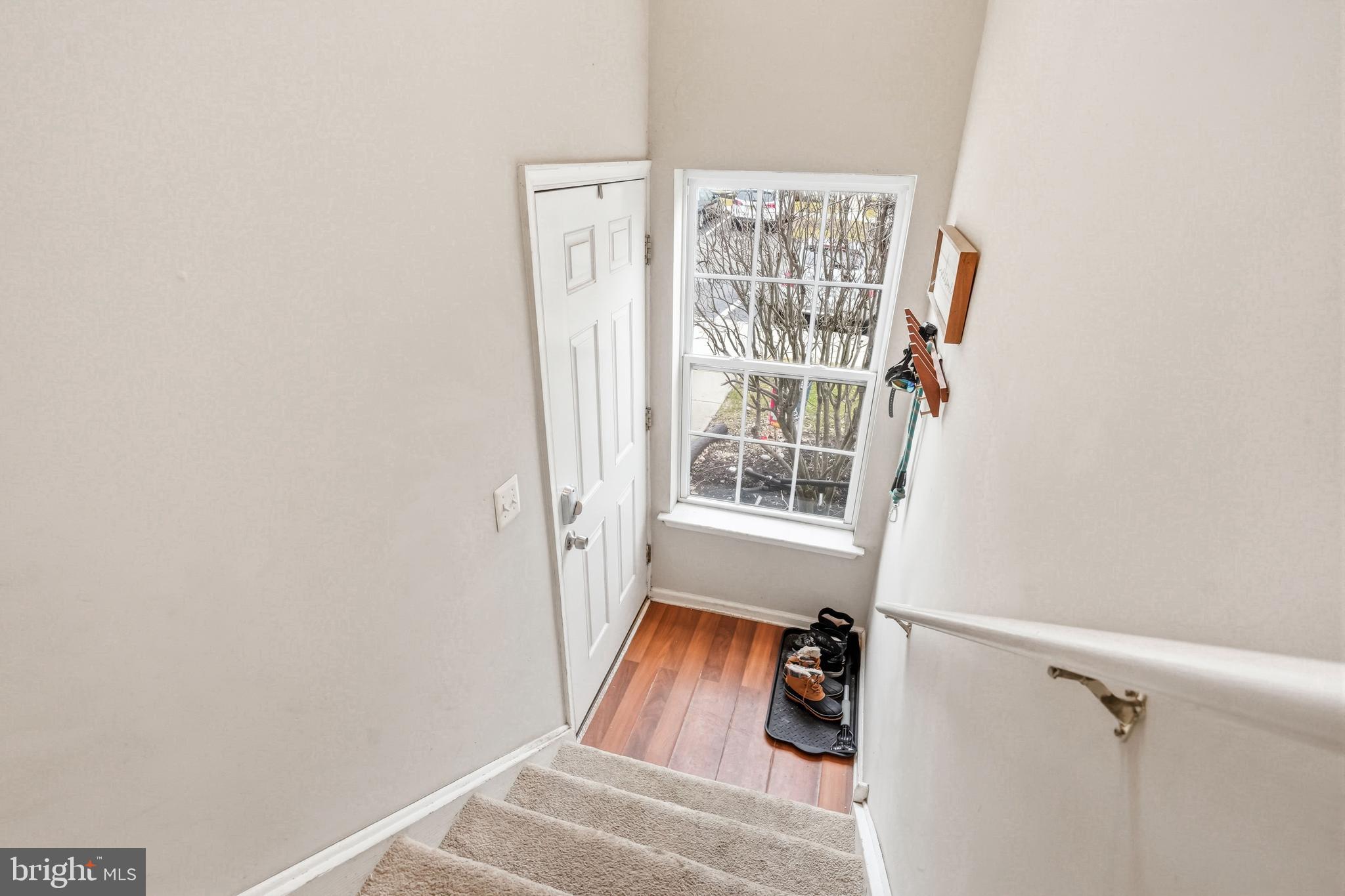 802 Sunflower Way Mantua, NJ 08051 - Photo 4 of 22