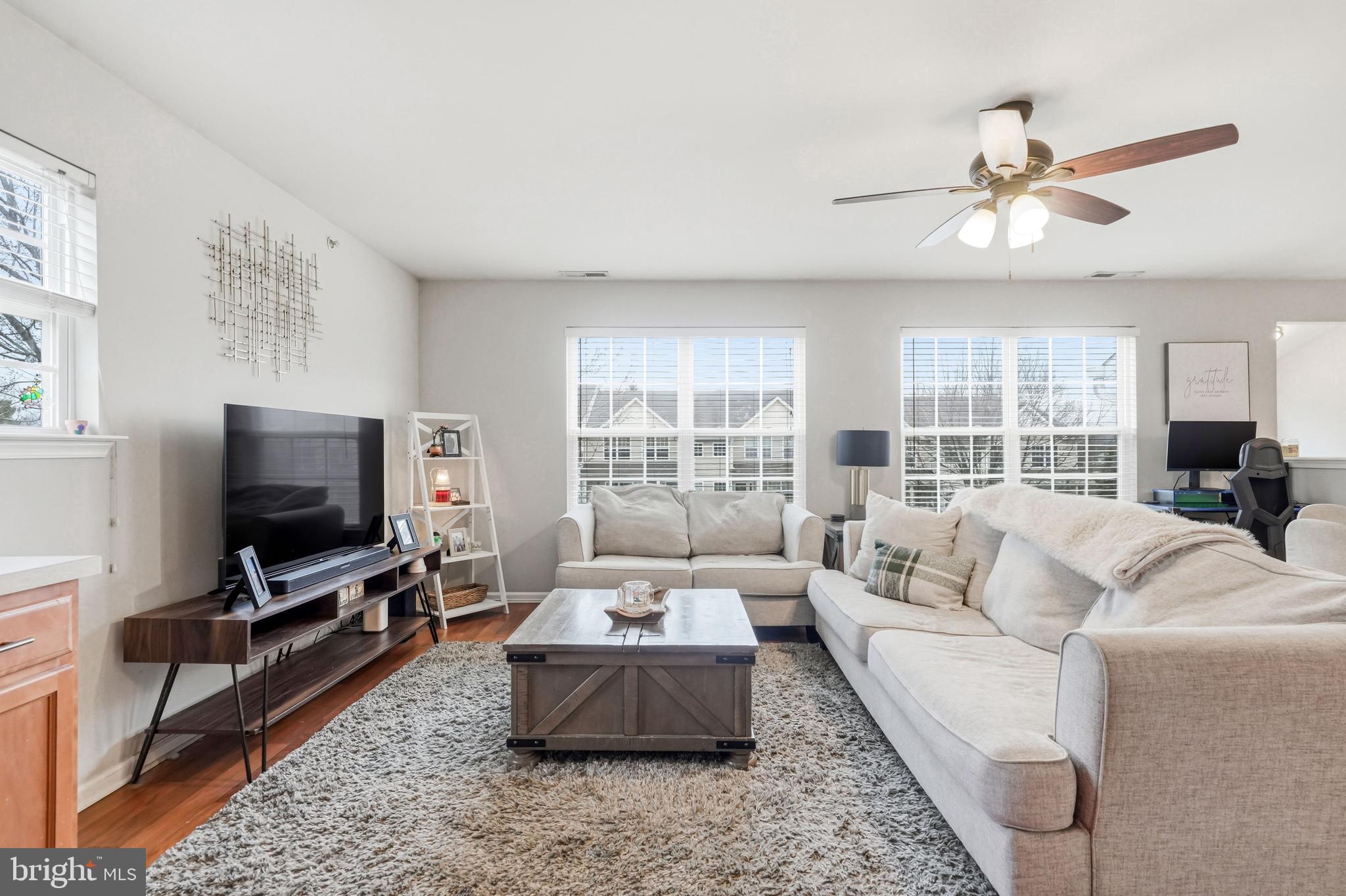 802 Sunflower Way Mantua, NJ 08051 - Photo 9 of 22