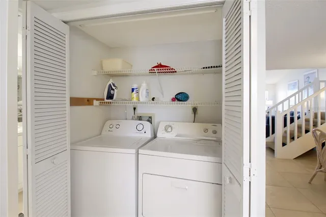 $5,000 | 1391 Siesta Bayside Drive, Unit 1391B, Sarasota, FL 34242