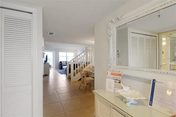 $5,000 | 1391 Siesta Bayside Drive, Unit 1391B, Sarasota, FL 34242